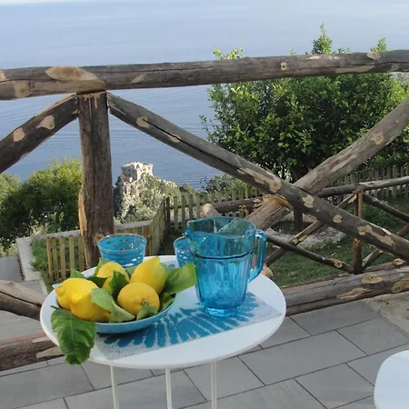 Marilisa Villa Conca dei Marini