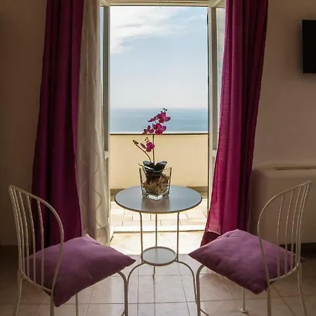 Marilisa Villa Conca dei Marini